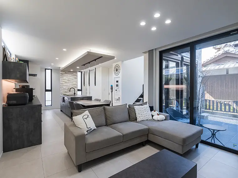 「好きな空間で、好きな時間を過ごせる家」 — 注文住宅で叶えた、わが家の理想 — 内装