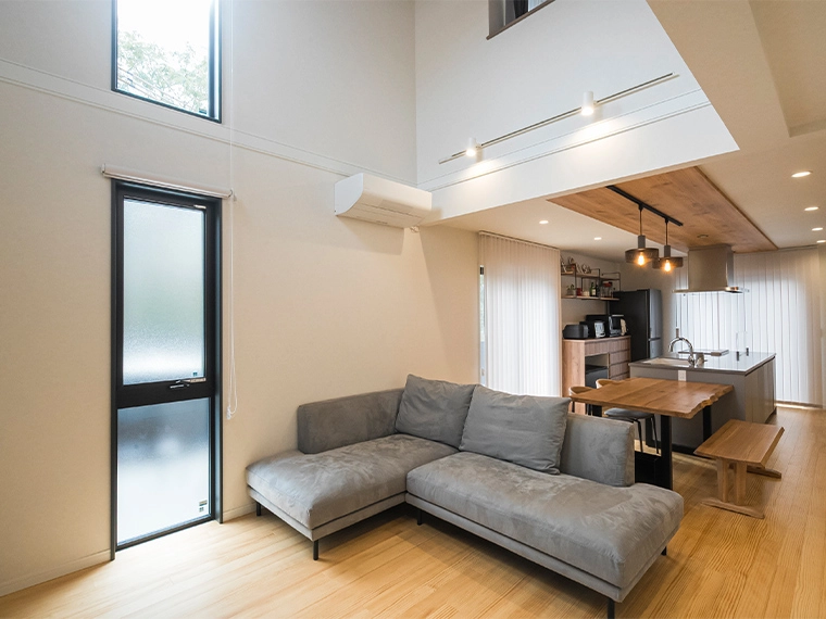 ガレージから始まる、理想の暮らし。「この家にしてよかった」—家族の理想が詰まった住まい 内装